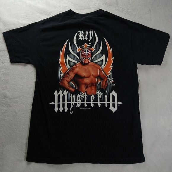 Vintage WWE Rey Mysterio Lucha Libre Luchadore Mask Size M T-shirt 2004 Trinity - Picture 2 of 9